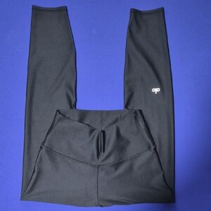 ALO Yoga 7/8 High-waist Airlift Black Leggings with Logo Detail